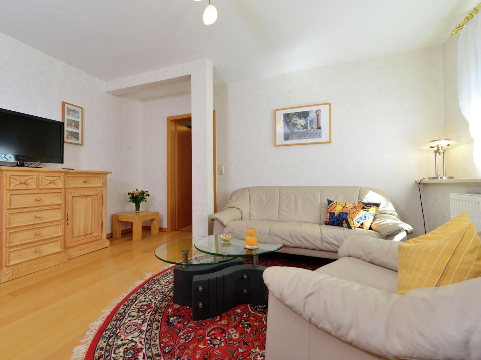 Quaint Apartment In Eimelrod Near Lake And Water Sports Willingen  Exteriör bild